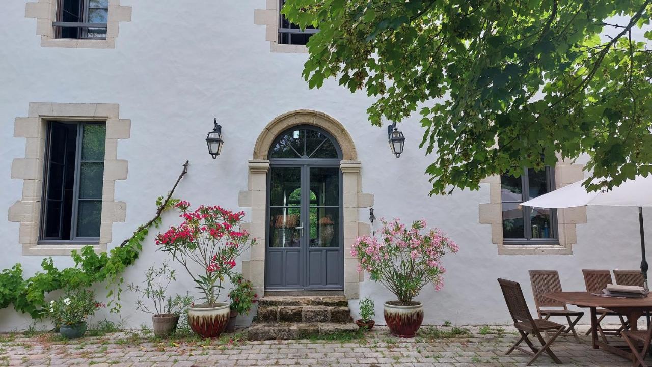 Au Logis De La Mongie Bed & Breakfast Soullans Ngoại thất bức ảnh
